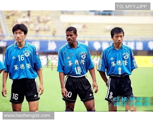 足球巨星话题升级传闻竟因换媳妇引热议引发球迷深度思考